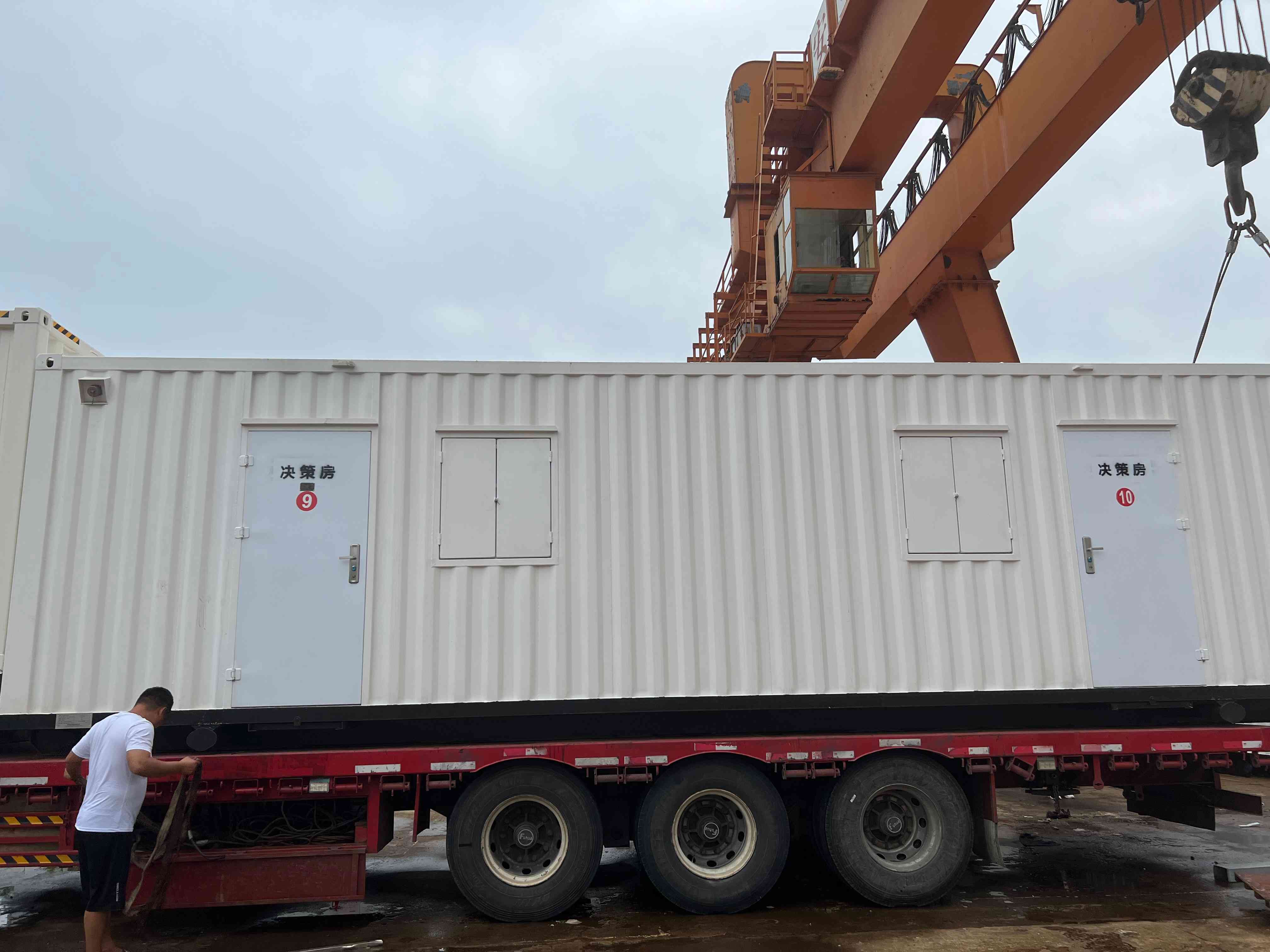 宿舍房決策房發(fā)貨