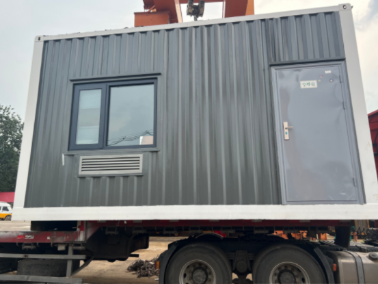 崗?fù)ぴO(shè)備房發(fā)貨