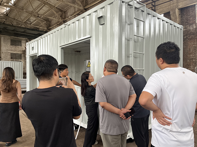 我公司自發(fā)組織全員參與野營(yíng)房產(chǎn)品生產(chǎn)培訓(xùn)